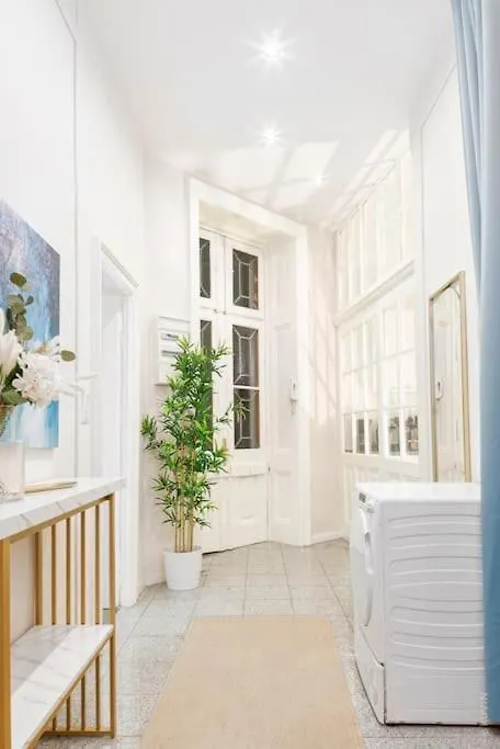 Very Spacious Apartment Close To Akh Βιέννη Αυστρία