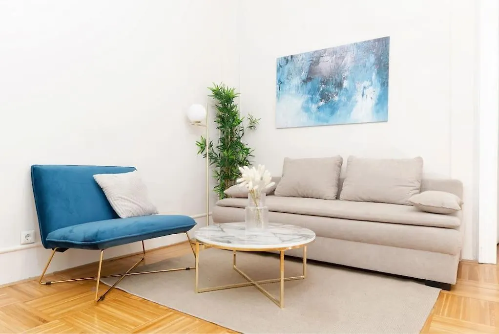 Very Spacious Apartment Close To Akh Vienna 0*,  Austria